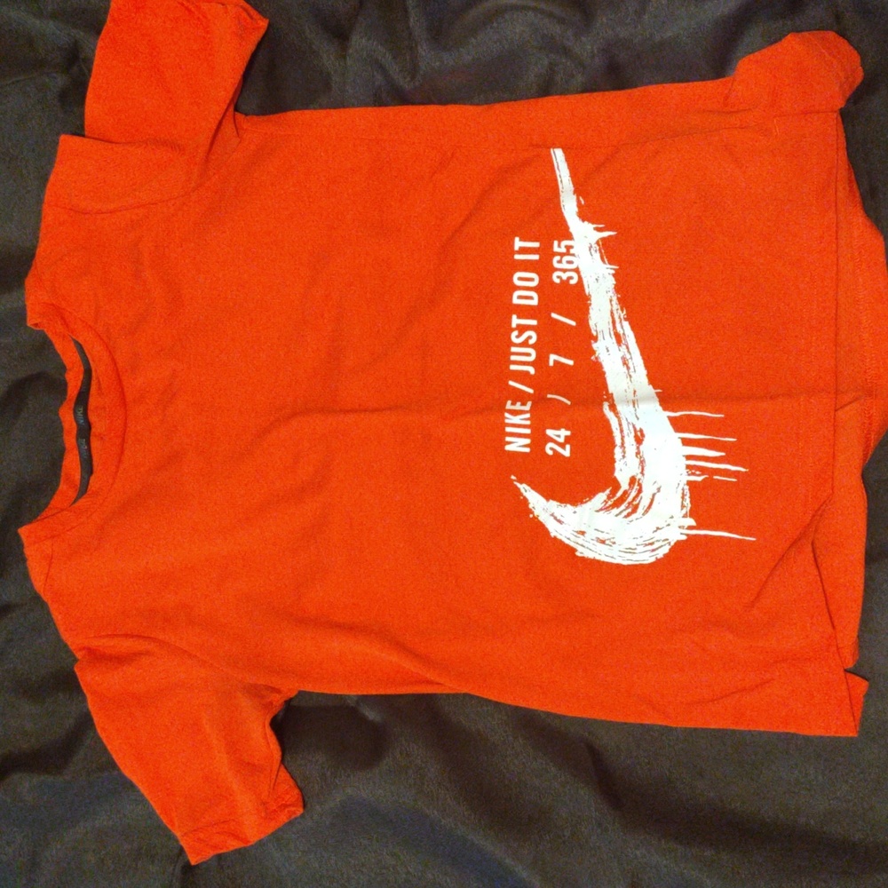 Boy's Nike Shirt
